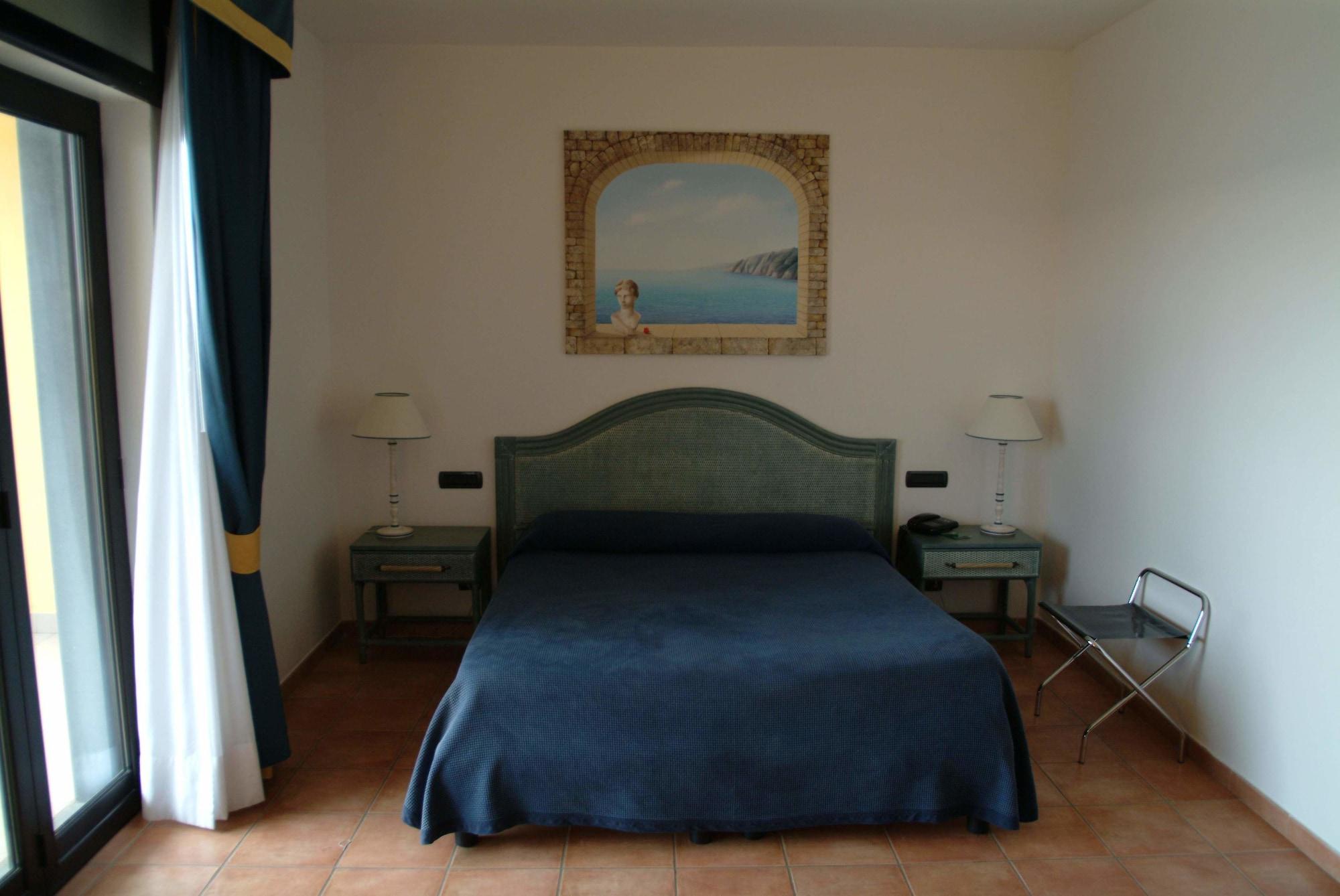 Hotel Club Sabbiadoro Battipaglia Exteriör bild